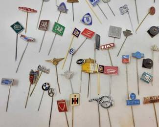 #2412 • Collection of pins
