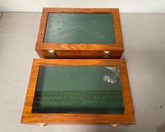 #679 • (2) Display Cases
