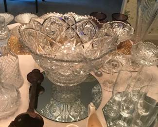 Crystal punch bowl - perfect condition