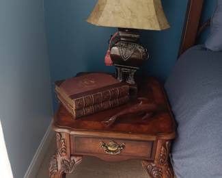Broyhill side table