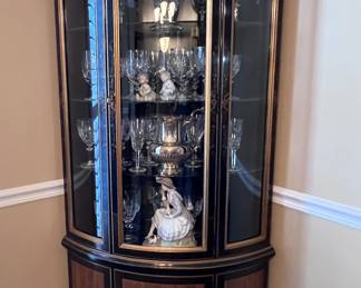 Drexel Heritage corner curio cabinet