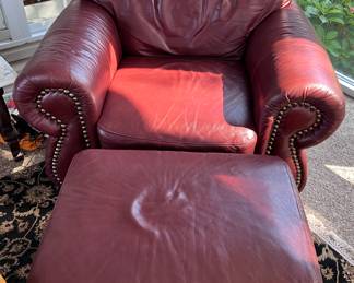 Divani leather armchair and ottoman