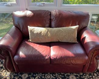 Divani leather loveseat