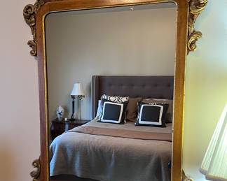 Large Florentina gilded mirror