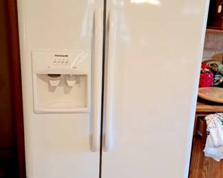 Appliances. Frigidaire side by side refrigerator 