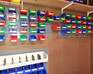 Large selection of wall storage