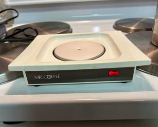 Mr. Coffee warmer