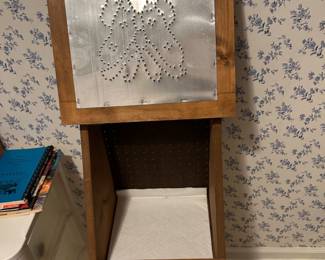 Inside potato keeper