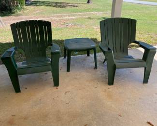 2 chairs & table