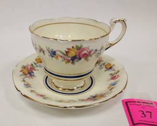 PARAGON DOUBLE WARRANT TEACUP