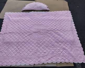 REVERSIBLE BLUE & WHITE QUILT WITH PILLOW. MUCH FADING