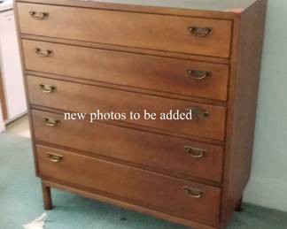 LATE MID-CENTURY CHEST