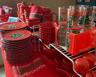 Waechtersbach holiday dishes