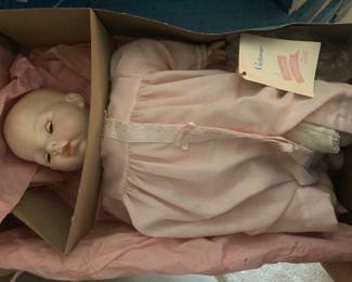 Madame Alexander baby doll- Victoria