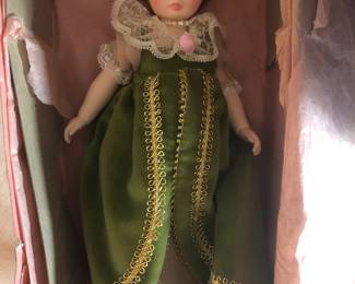 Madame Alexander doll- Lady Hamilton