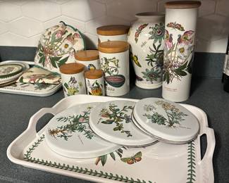 Amazing Port Meirion Botanic Garden Pottery cannister set and trivets