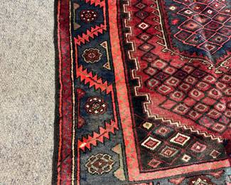 Persian, Dimensions 4' x 7'