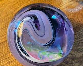 Wedgewood paperweight 