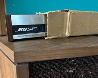 Vintage Bose Amplifier 900 Series 111