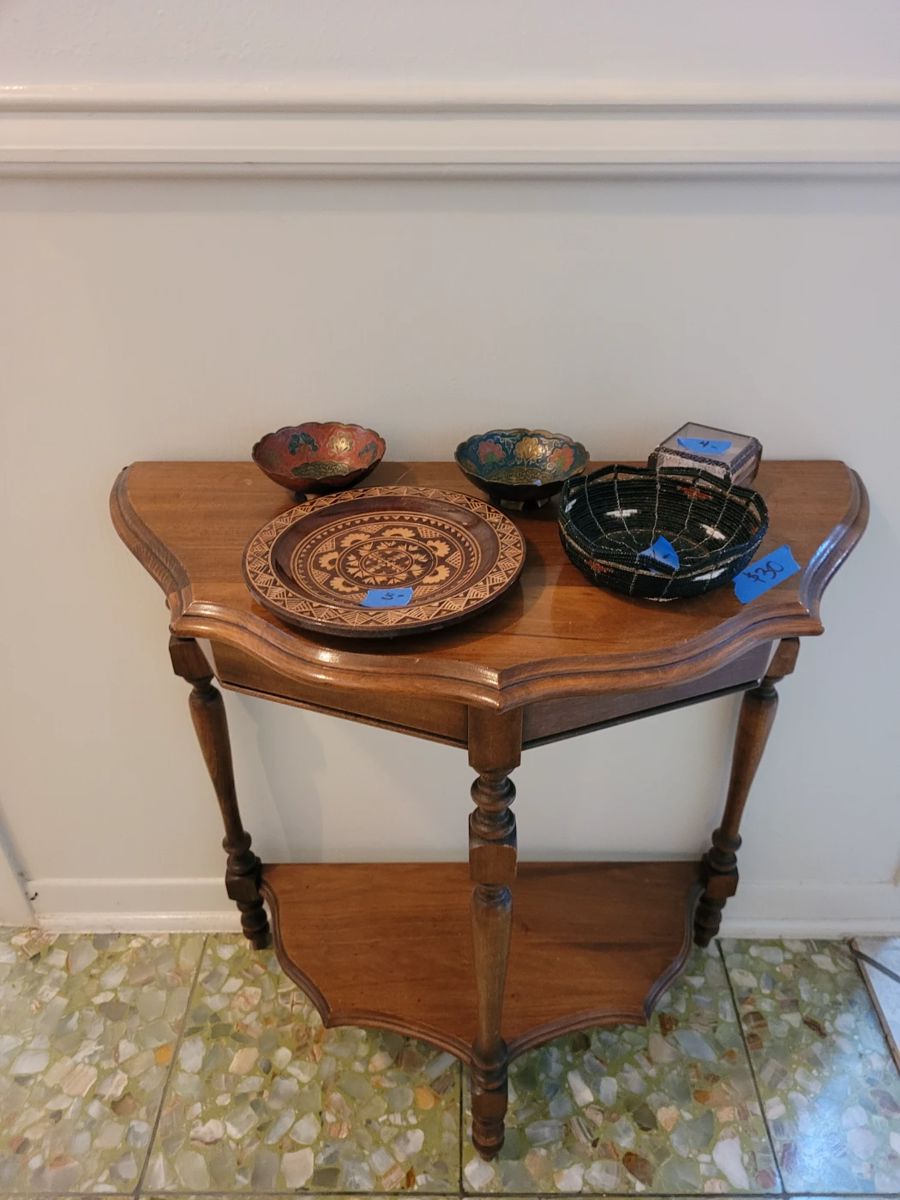 50 off Sunday Hartrick Bluff Estate Sale starts on 9/30/2023