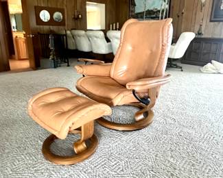 Ekornes Stressless Royal Chair