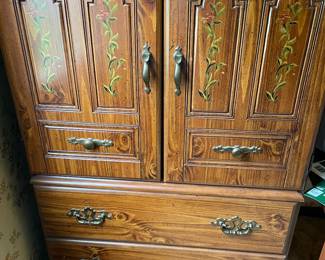 Bedroom dresser with other matching pieces
