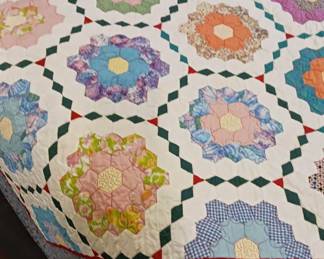 Grandmas Flowers Quilt
