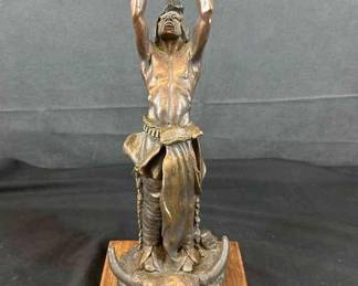 Bronze Sculpture Signed DeWitt 89 Conjuring Back The Buffalo Statue 16 in