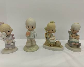 Precious Moments Jesus Loves Me  To The Apple Of Gods Eye Mother Sew DearThe Purrfect