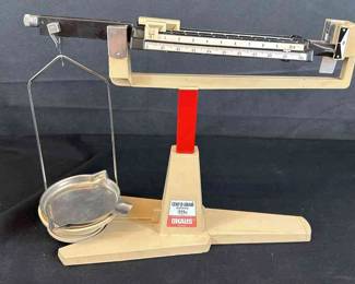 Vintage CentOGram Balance Scale