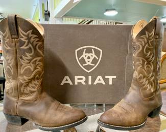 Ariat leather boots size 10
