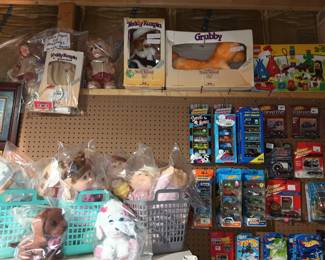 Teddy ruxpins! And friends and accessories lol