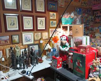 African carved art pieces. Fertility 