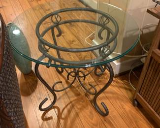 #4	Iron Base w/Glass Round Top - 28"x 23	 $100.00 			
#5	Iron Base w/Glass Round Top - 28"x 23	 $100.00 			
#200	Metal Base for a table 22 x 16 glass top coffee table	 $75.00 			
