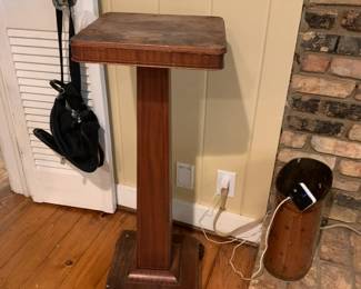 #39	Wood lecturn (as is top)  w/claw feet- 14sqx37T	 $75.00 			
