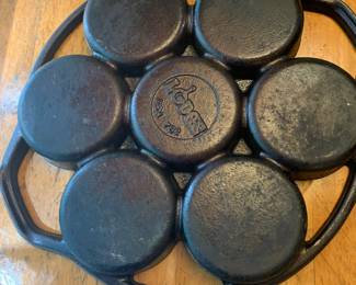 #42	Lodge Muffin Pan	 $20.00 			
