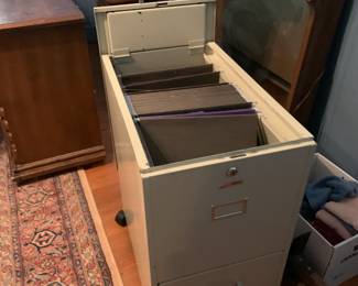 #66	Rolling Metal Filing Cabinet w/lift-off Top - Letter w/pull-out bottom - 15x24x30	 $30.00 			

