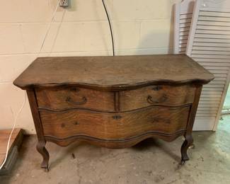 #118	French Provincial 3 Drawer Wood Cabinet (as is) 42x20x27 On Wheels	 $30.00 			
