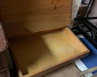 #126	Wood School Desk w/Flip-Top w/chair (as is chair)	 $25.00 			
