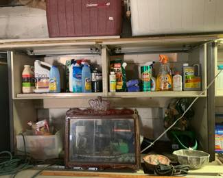 #189	Metal Shelf 60x15x35	 $100.00 			
