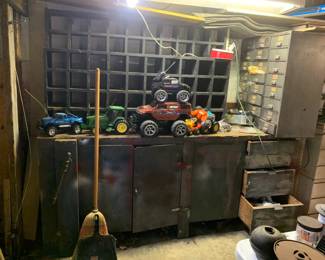 #196	Wood Cabinet 3 Drawers, 3 Doors 85x24x36 Plus Cubby 60x12x33  You Move	 $100.00 			
