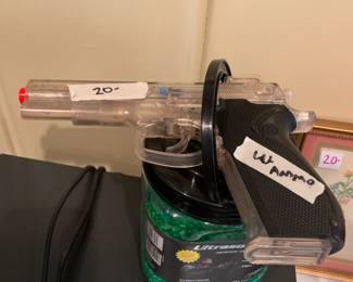 #208	Ultrasonic bebe pisteal 	 $20.00 			
