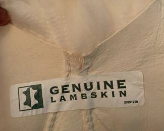 #252	lamb wool rug 44x73	 $75.00 			
