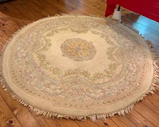 #253	round 78 inch chinese hand knotted rug wool	 $100.00 			
