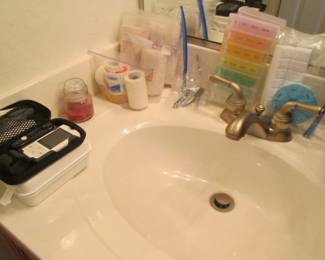 Bathroom Supplies & Accessories