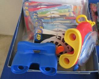 Kids View Finders & Disney 3D Discs - at Check Out