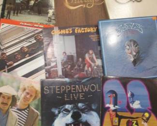 Vinyl Old Favorites & Collectibles