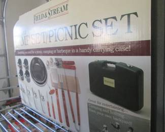 Field & Stream Camp & Picnic Sets