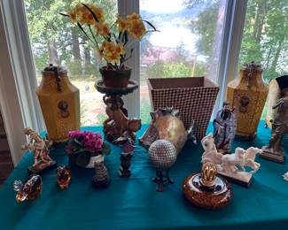 Urns, Art glass, floral arrangements, pottery, alabaster art, etc…