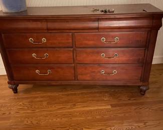 Ethan Allen bureau